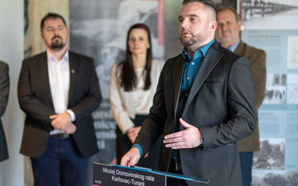 Gostujuća izložba Kobariškog muzeja Hrvatske jedinice na sočanskoj fronti 3