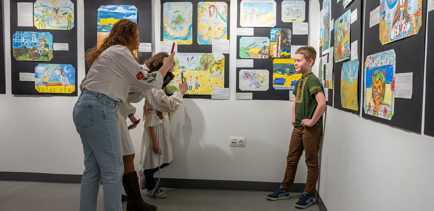 Boje rata i nade: crteži ranjenog djetinjstva