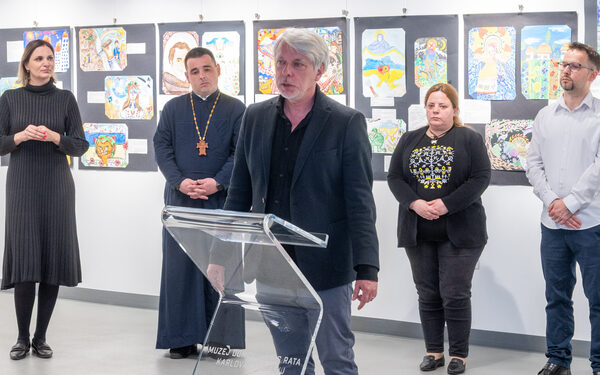 Otvorena izložba „Boje rata i nade: crteži ranjenog djetinjstva“ 26