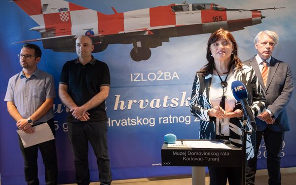 Čuvari hrvatskog neba: 35 godina Hrvatskog ratnog zrakoplovstva 9